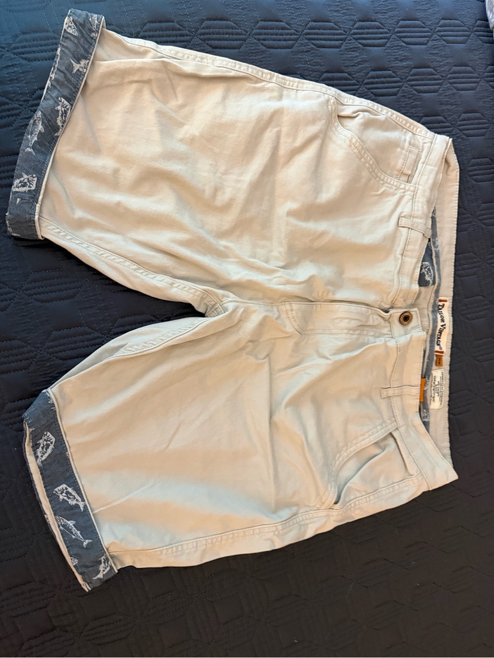 Tailor Vintage Light Beige Flat Front Chino Shorts